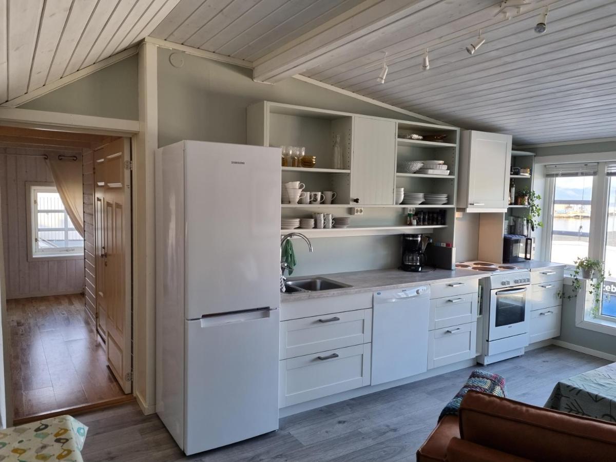 Loftsleilighet Midt I Sentrum Skjervoy Exterior foto